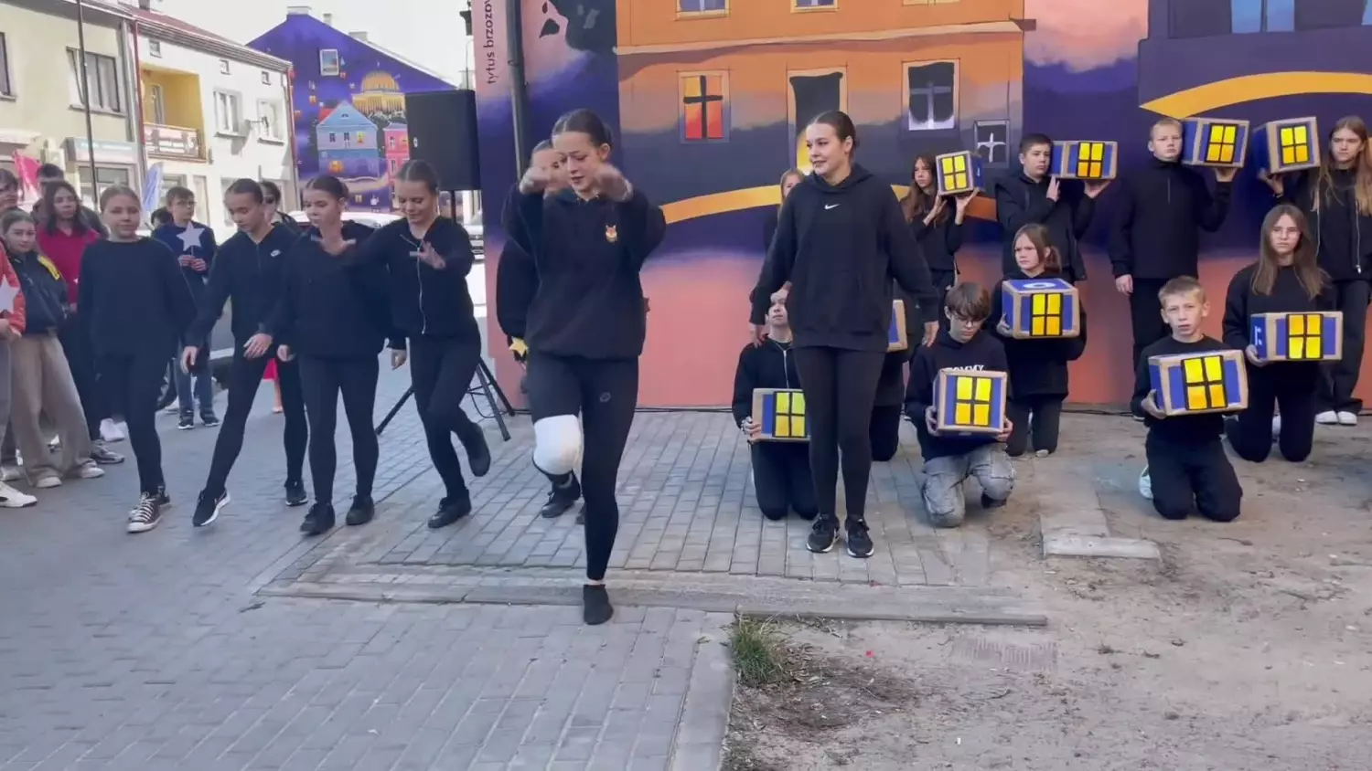 fdownloadernet-477304085307262-1080p.mp4